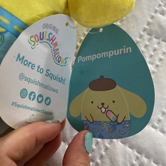 Pompompurin Squishmallow with Ice Cream Sanrio Kellytoy 6.5" Sanrio - Picture 4 of 8